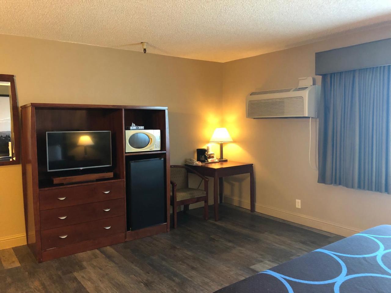 Super 8 By Wyndham 2*
