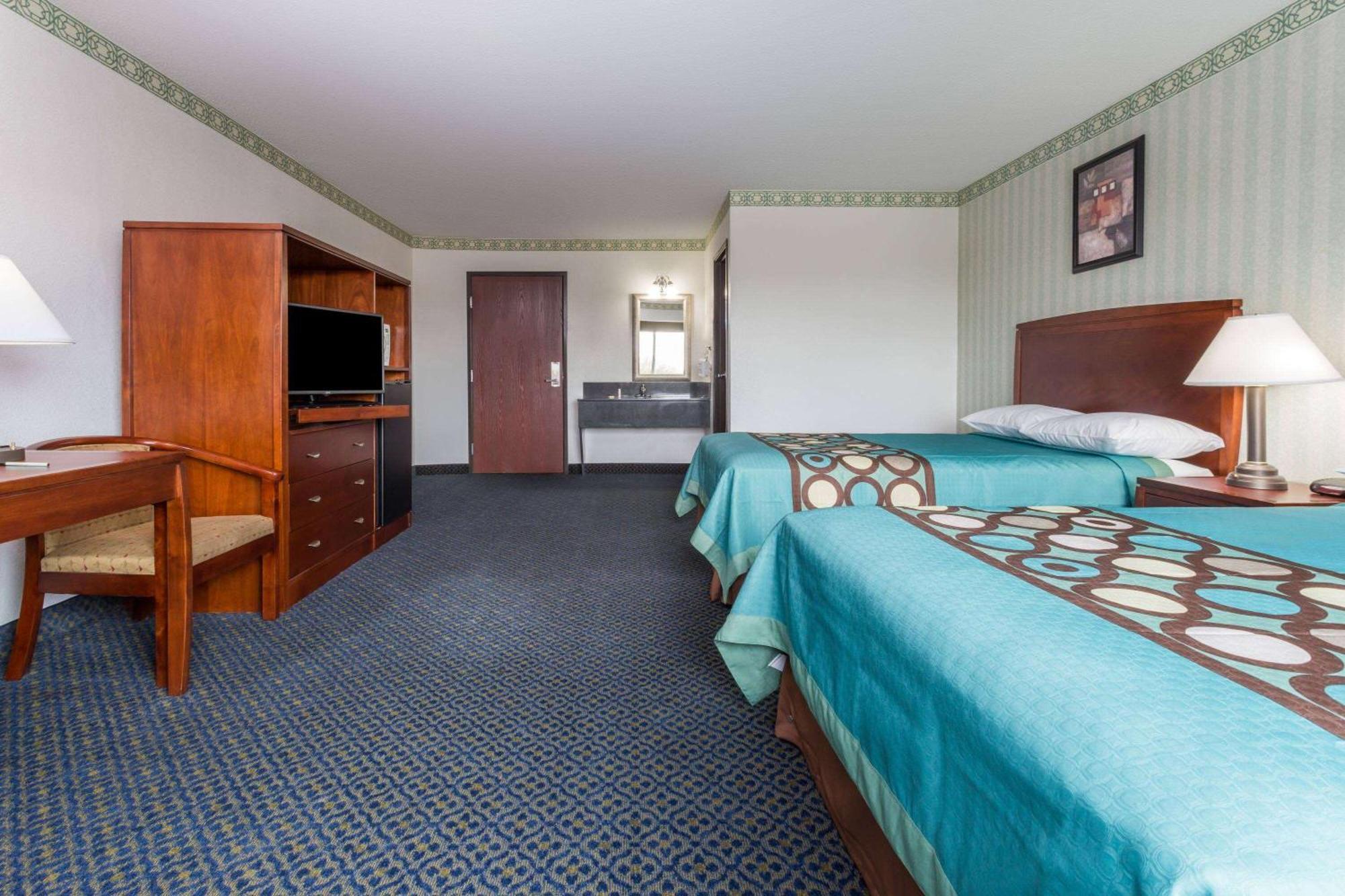 Hotel Super 8 By Wyndham