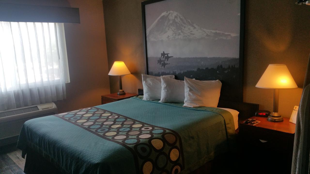 Hotel Super 8 By Wyndham Carmichael
