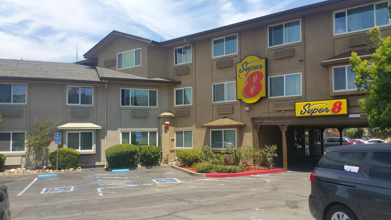 Super 8 By Wyndham 2* Carmichael